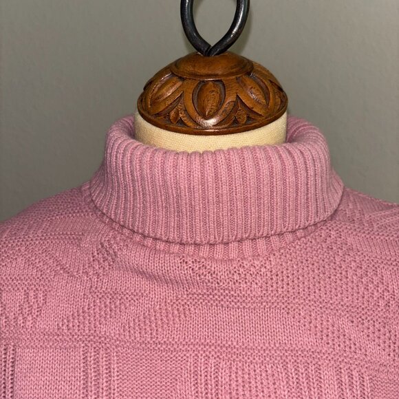 Kenneth Too! Dusty Rose Knitted Turtleneck Sweater – Size Large, 100% Acrylic - Picture 5 of 16